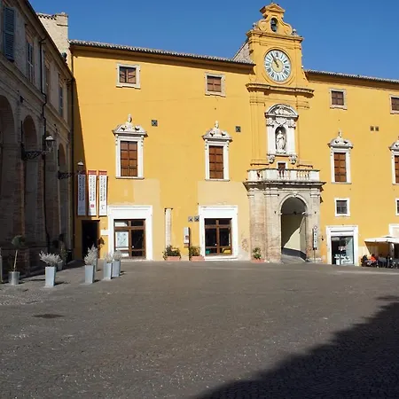 Marcheamore - Bottega Di Giacomino For Art Lovers, With Private Courtyard